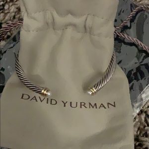 David Yurman Bangle in amazing condition